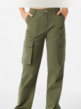 Bershka Olive Green Women's Cargo Trousers